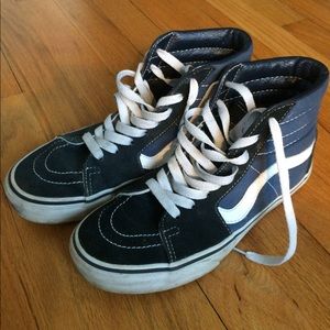 Vans sk8-hi in black and blue